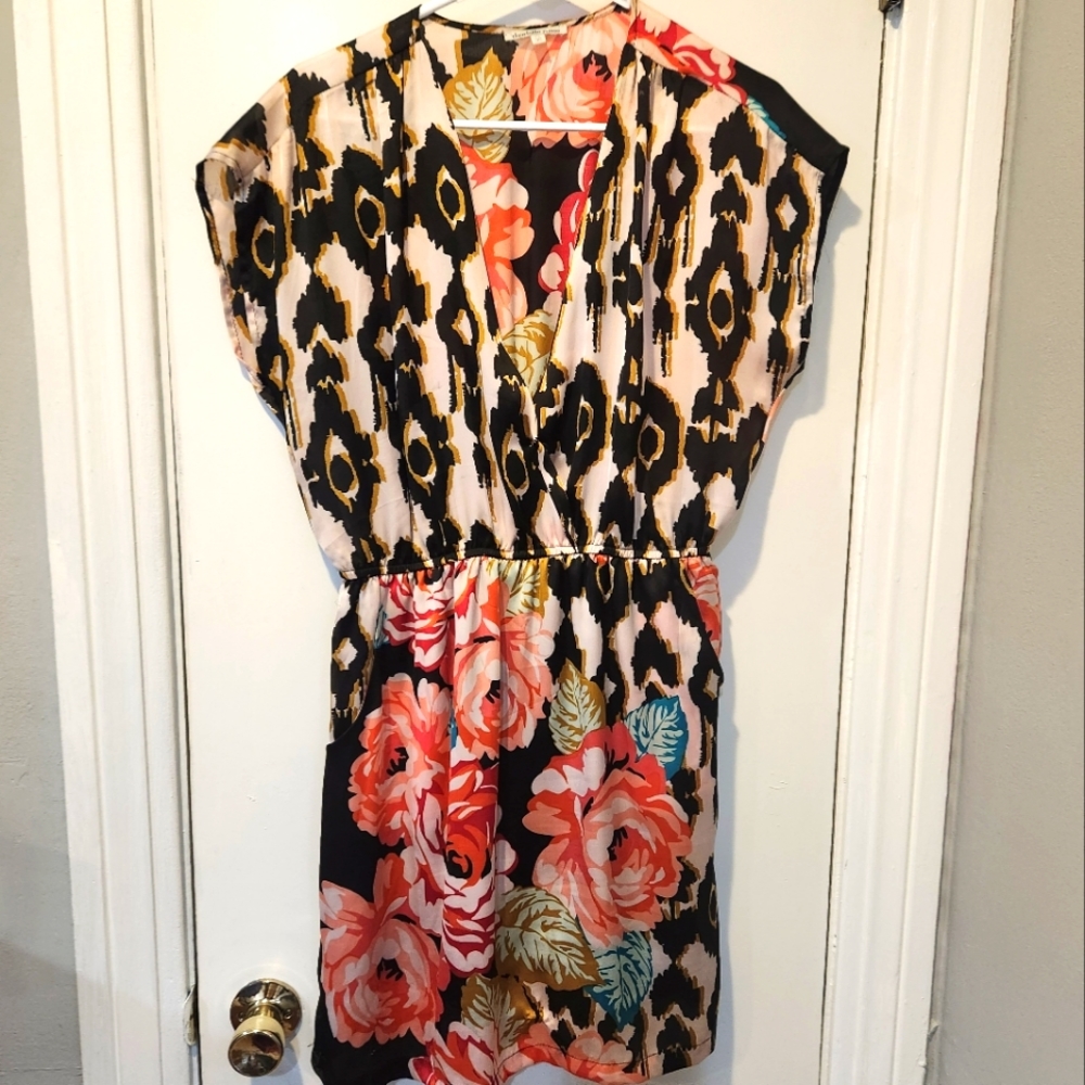 Printed Cropped-Sleeved Dress